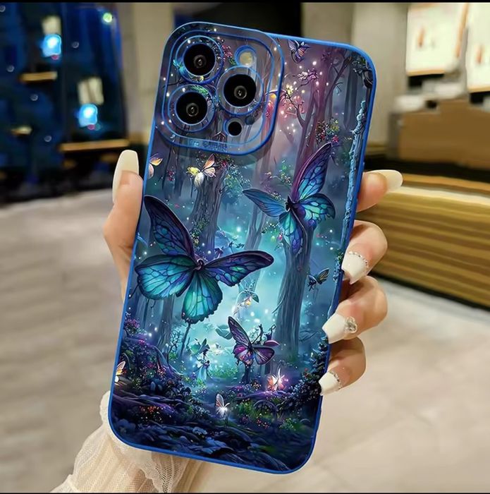 Чехлы на iPhone 13 Pro Max