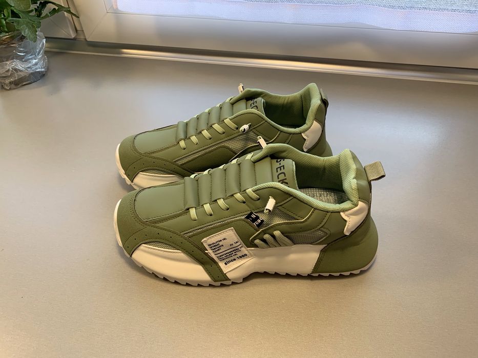 Sprzedam Nowe Adidasy