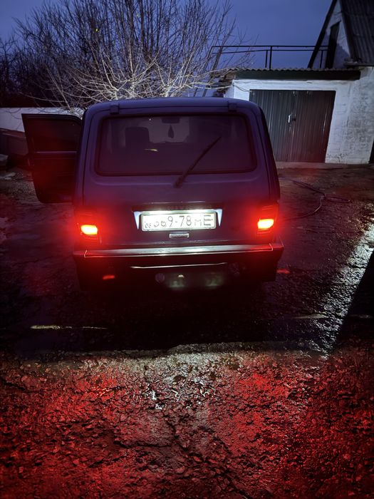 Нива на полном ходу