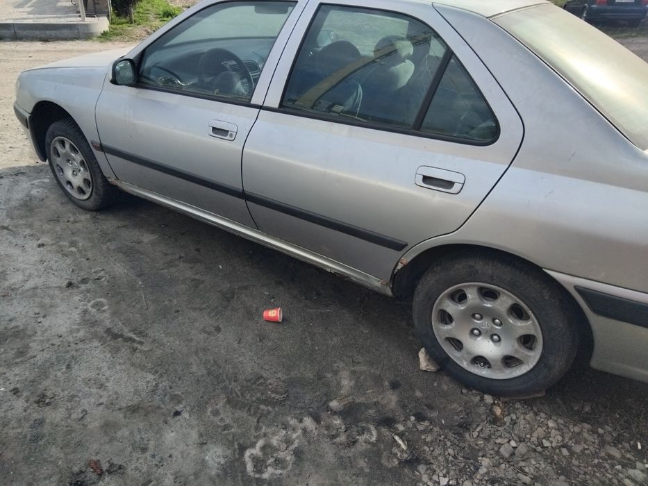 Пежо 406 1.8 бенз. Не на ходу.