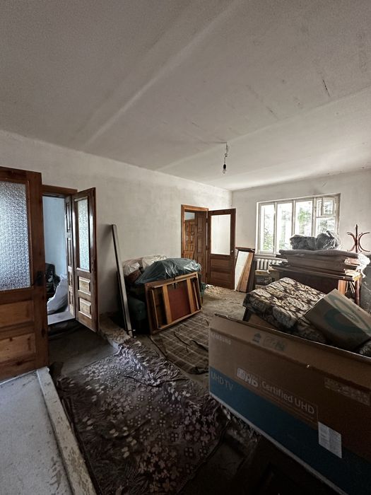 Продаж будинок з ділянкою 8 сот Золочівський район, с. Бортків, Медова