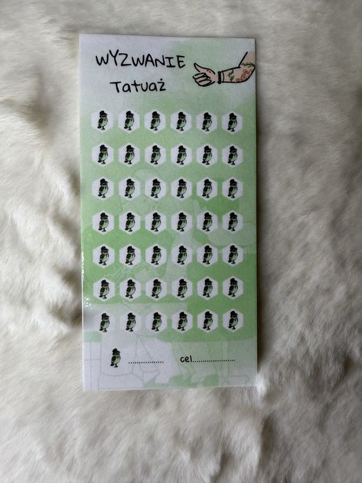 Wyzwanie oszczędnościowe karta laminowana tatuaż