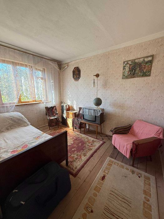 Продам будинок в тихому місці