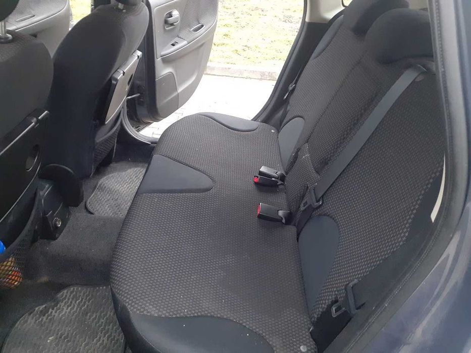 Nissan Note E11 1,5 dci 2007 rok dwukolorowy