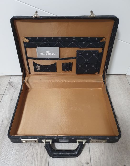 Набор кухонных ножей и вилок Hoffburg Weltweit.