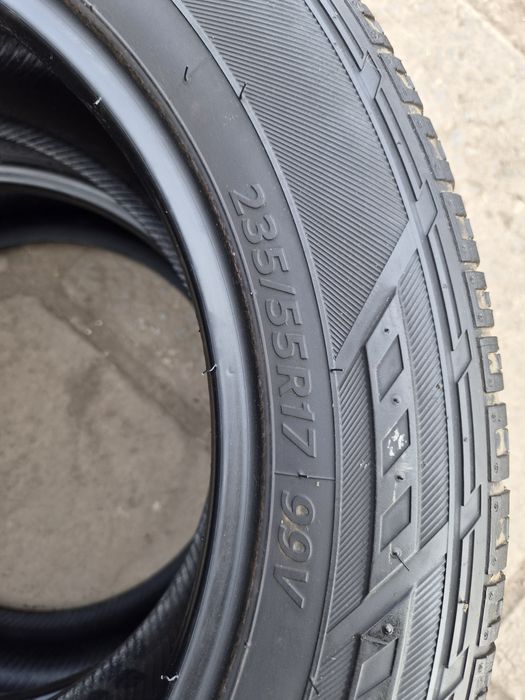 Шини літні  235/55/r17, Hankook  Dynapro HP.