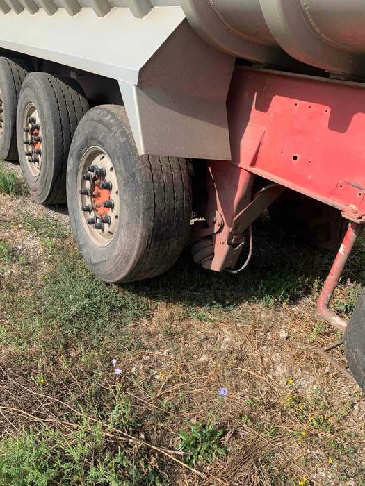 Напівпричіп самоскид Fruehauf  DAJTT10