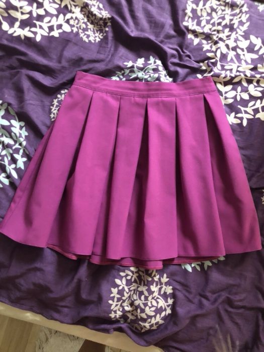 Spódnica rozkloszowana mini fuksja
