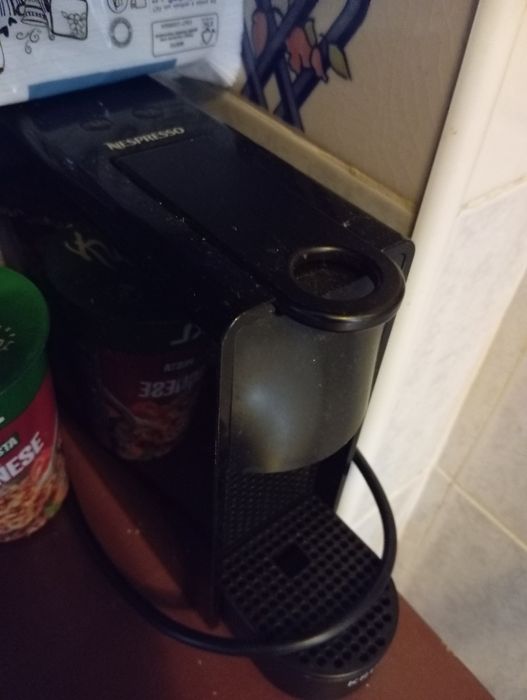 Máquinas de café novas e usadas