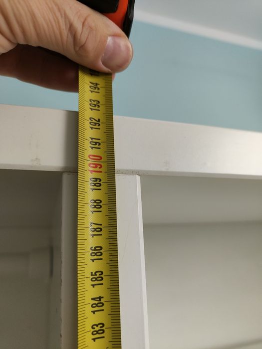 Sprzedam szafę z Ikea