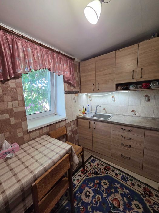 Продам будинок Київська обл Васильківський р-н с Кодаки вул. Гоголя 12