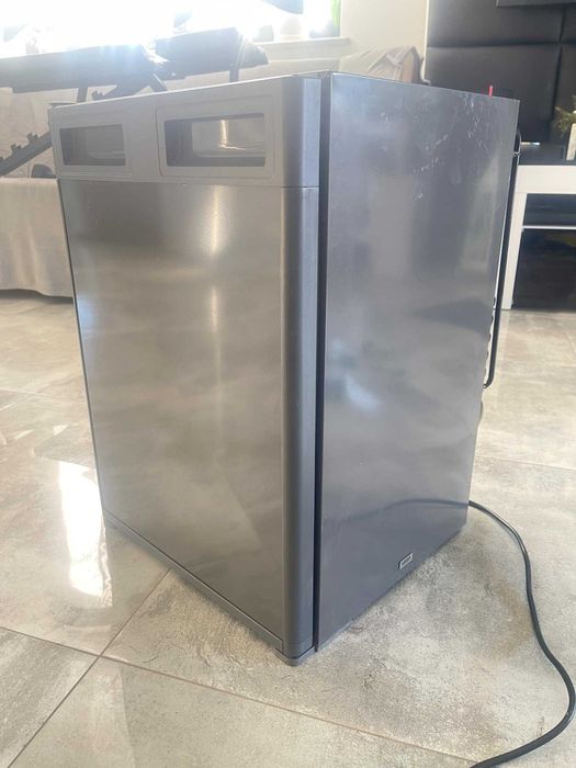 Kompaktowa Lodówka Absorpcyjna 40l , 65w ,