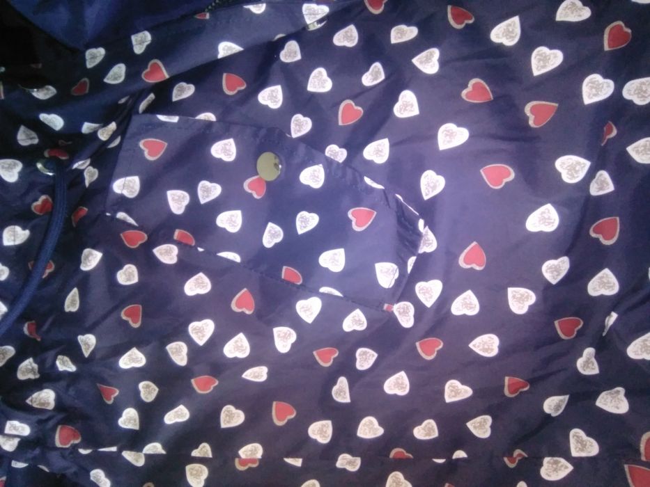 Продам новую ветровку