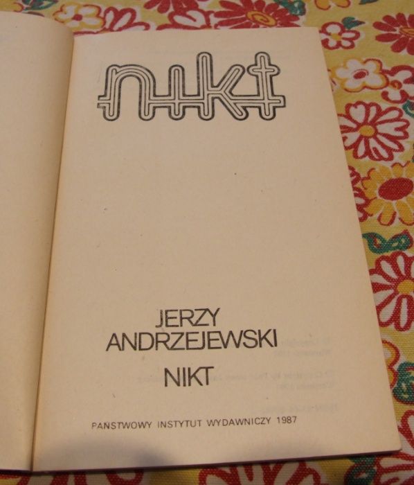 Jerzy Andrzejewski - Nikt