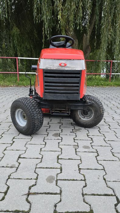 Simplicity 18hp Kosiarka Traktorek Ogrodniczy Kosz