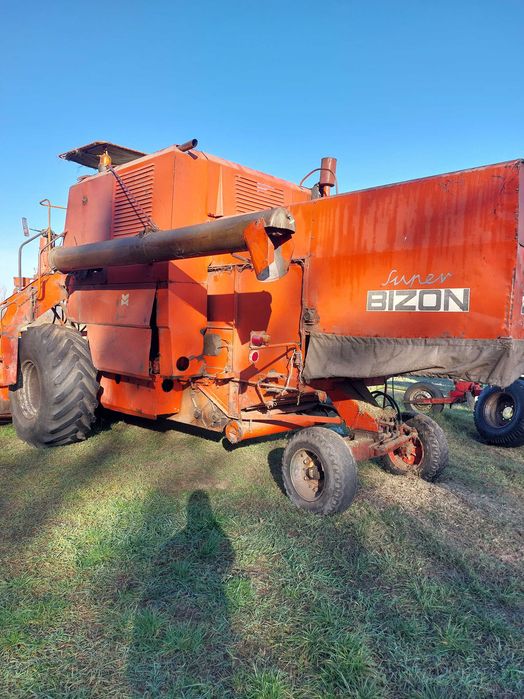 Kombajn bizon zo56