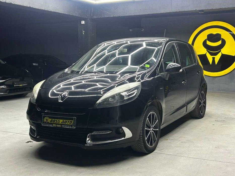 Renault Megane Scenic 2013