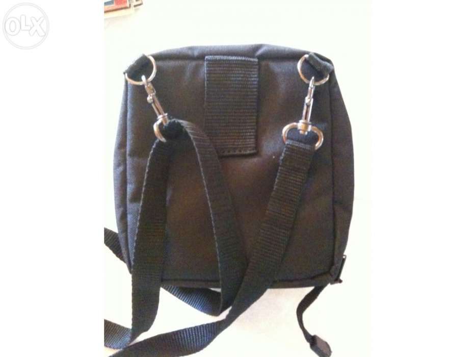 Bolsa para leitor e CD's
