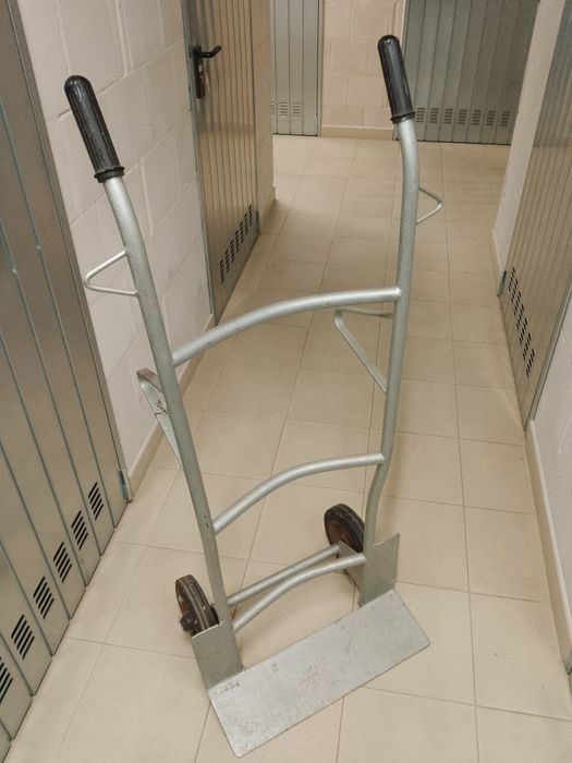 Wòzek transportowy dwukołowy solidny do przeprowadzek ,200zł