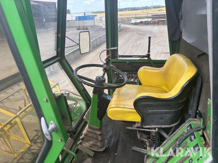 Продам  комбайн John Deere 955