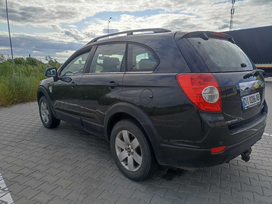 Шевроле Каптіва 2.4 mpi 7 місць