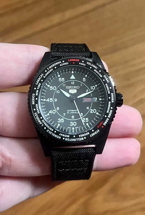 Zegarek Seiko Mod Worldtimer Pilot