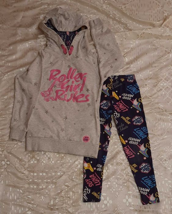 Стильный костюм для девочки (худи и лосины)