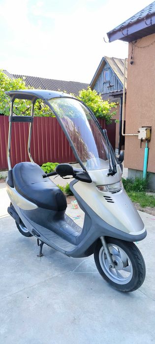 Скутер Honda cabina 90