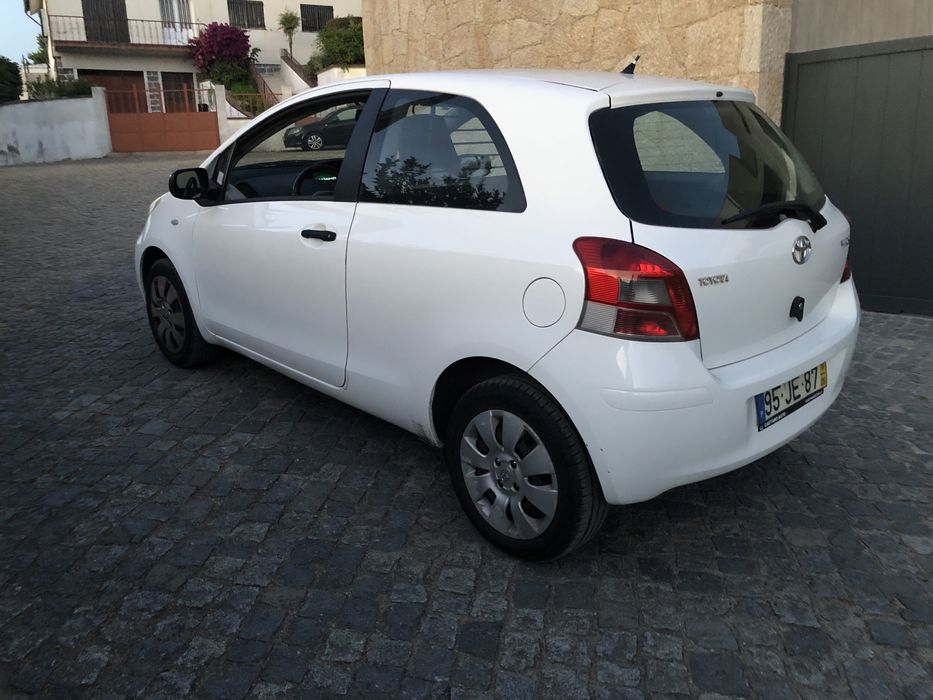 Toyota yaris 1.4 D comercial