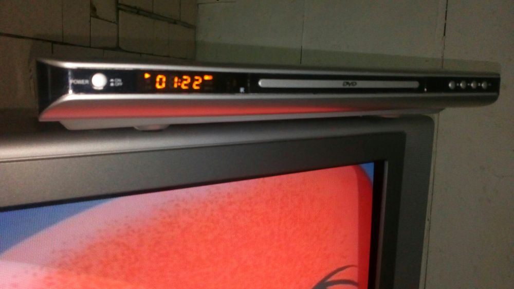 Pack tv com leitor dvd