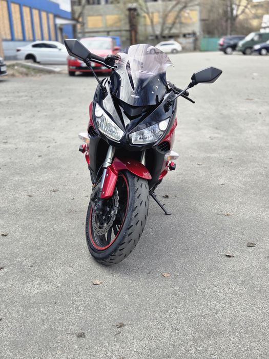 Кавасакі нінзя 1000 KAWASAKI NINJA 1000