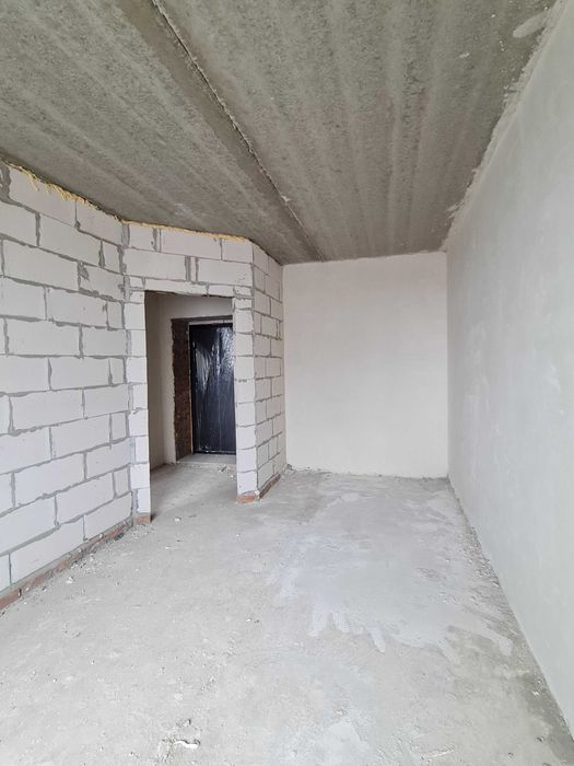 1к, Виставка, Спрінг Таун, здана нб,