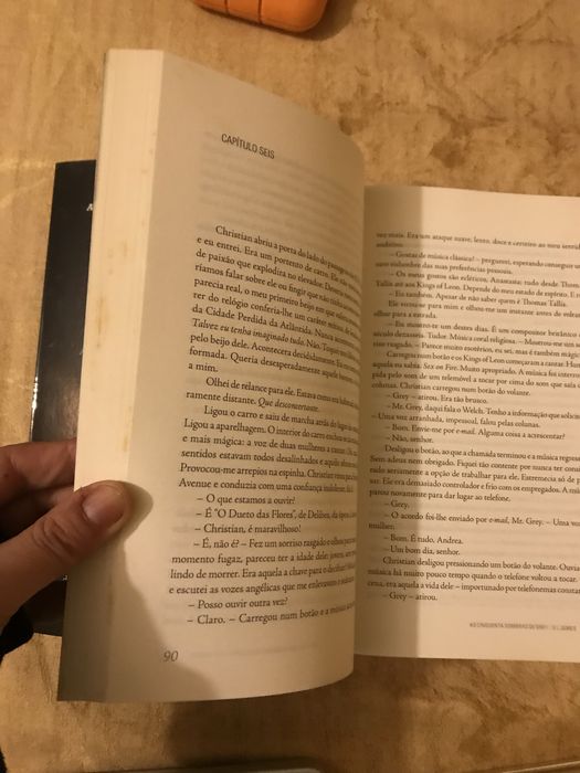 GREY - As cinquenta sombras de Grey