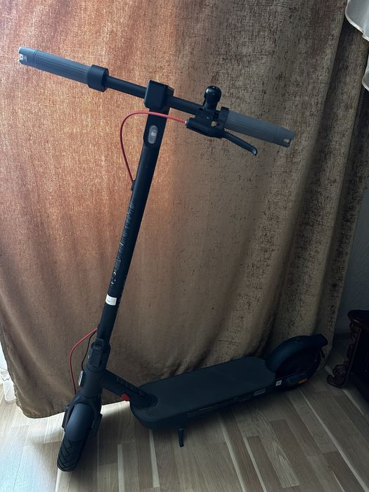 Xiaomi Electric Scooter 4 Pro (2nd Gen)