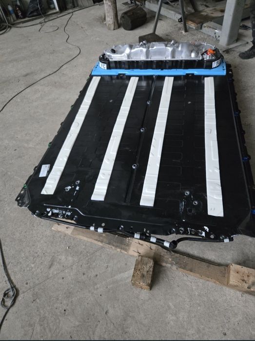 Батарея тесла model Y