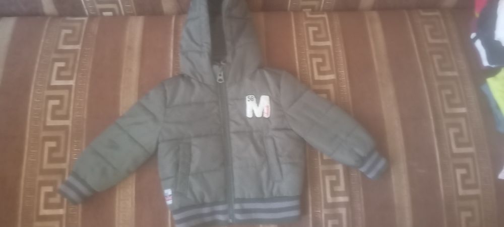 Демисезона куртка