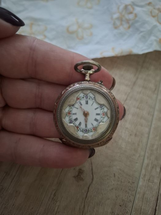 Antyk- zegarek busola