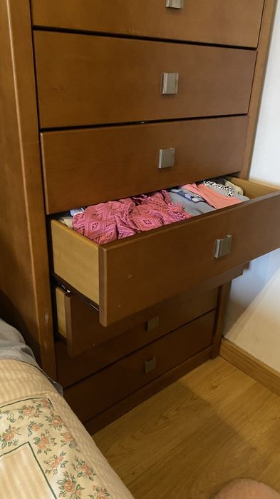 Venda de Cama e Comoda