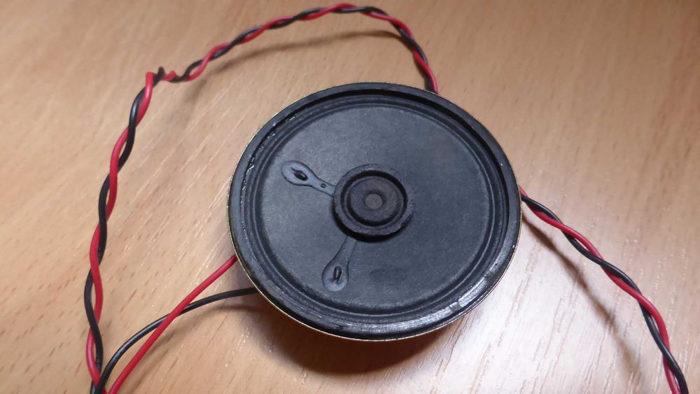 Спікер динамік материнської плати комп'ютера