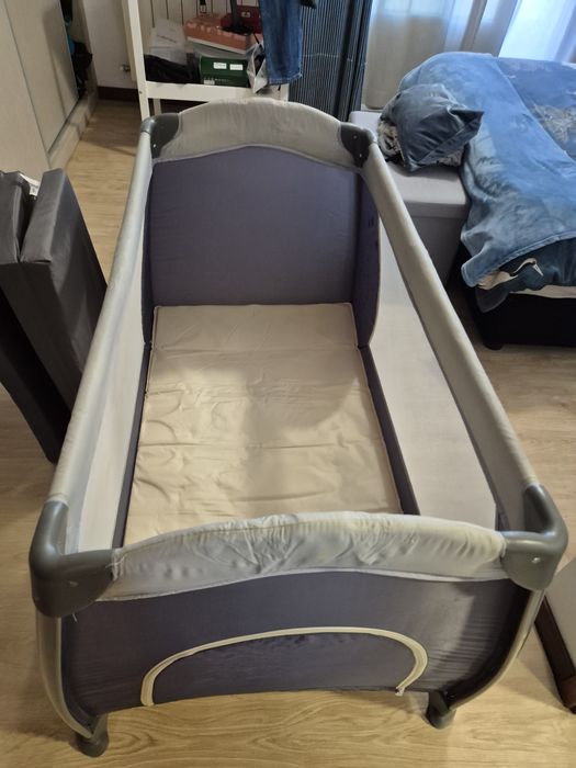 Cama de bebe portatil