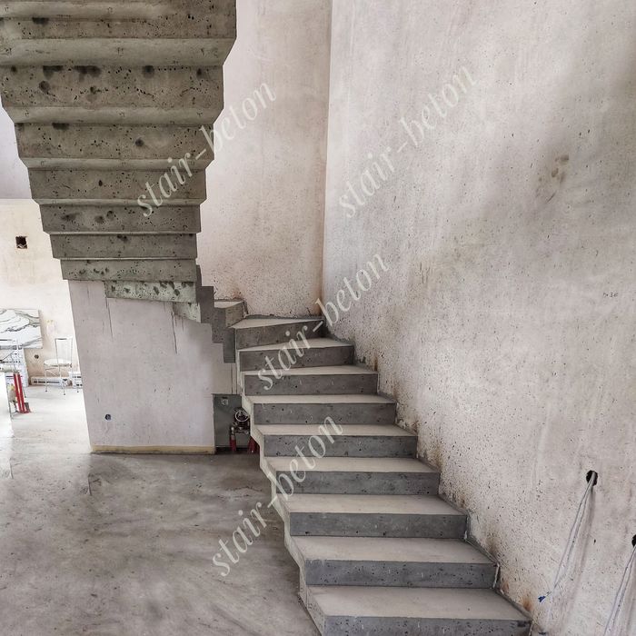 Виготовлення бетонних сходів