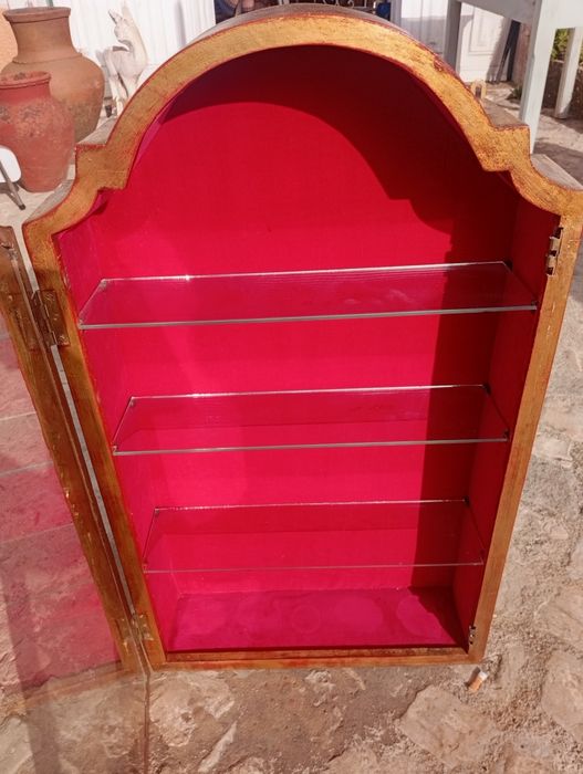 Vitrine/ expositor de parede