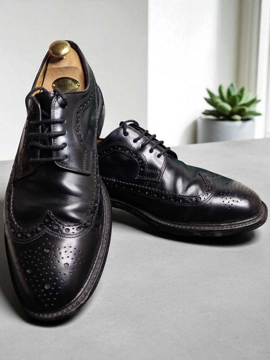 Чоловічі туфлі-броги Loake Sovereign Чорні, 7.5, Майже ідеальний стан