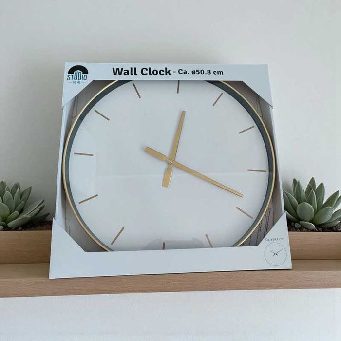 Nowy biały zegar ścienny 51 cm
