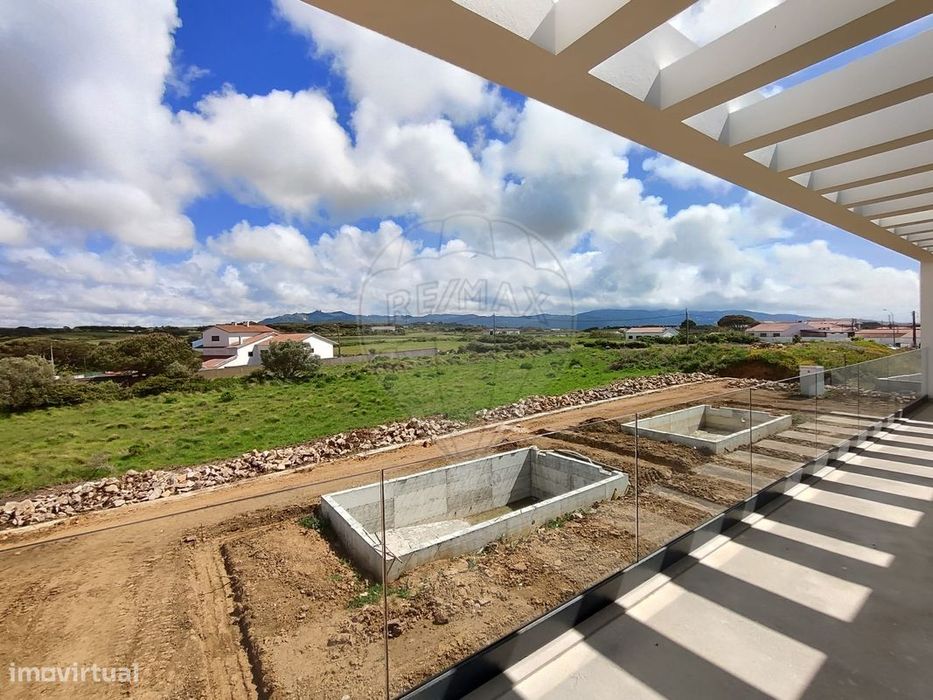 Moradia T4 para venda