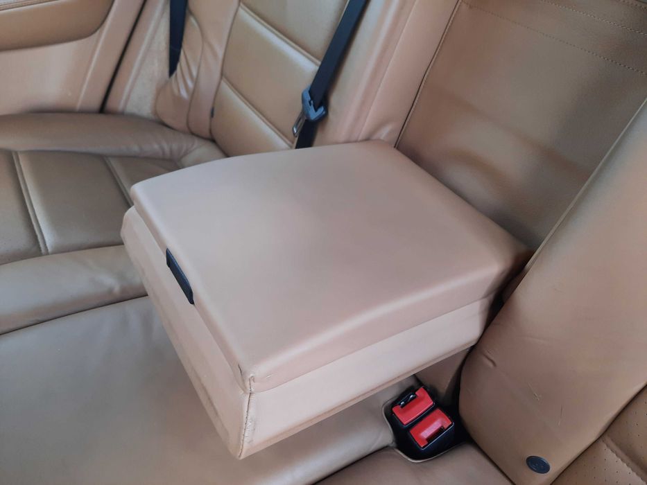 fotele przód tył skóra komplet Porsche Cayenne Lift