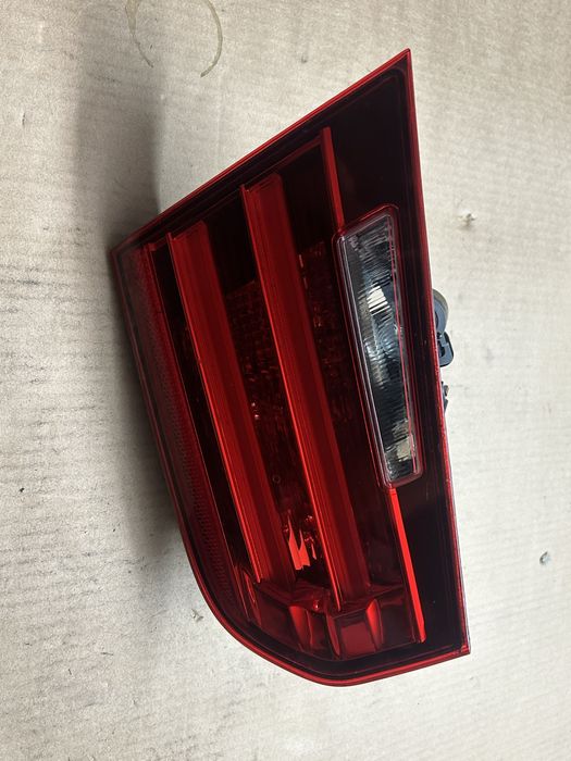 Lewa lampa w klape f30 f31