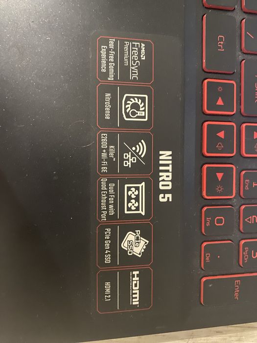 Acer  nitro  5.