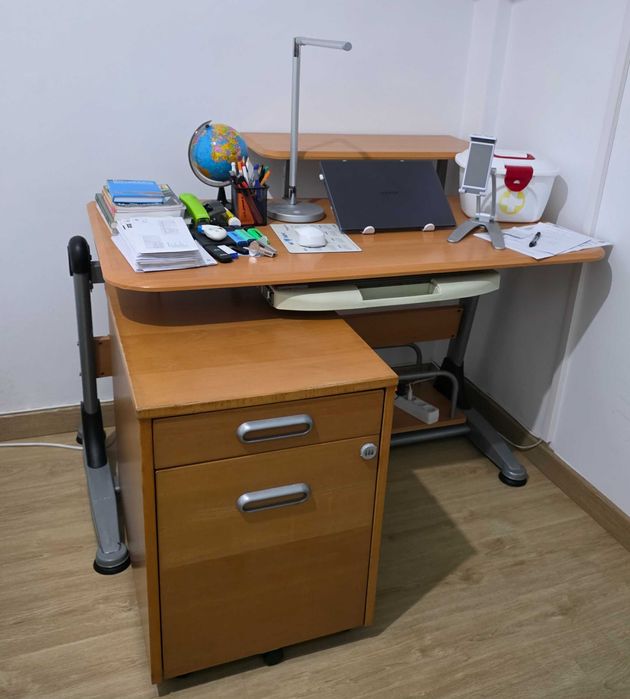 Secretaria com modolos