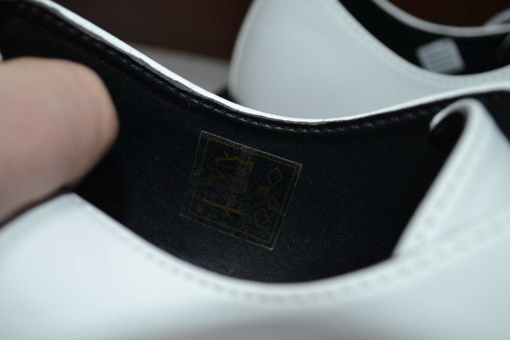 dr. martens vegan 40р туфли белые оригинал